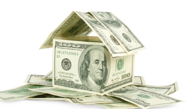 Warren Unveils Sweeping Legislation To Address Affordable Housing Crisis